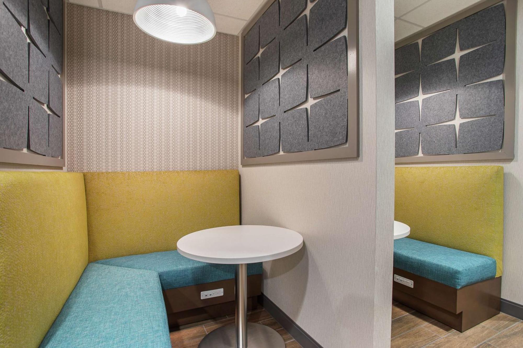 Hampton Inn Simpsonville Экстерьер фото